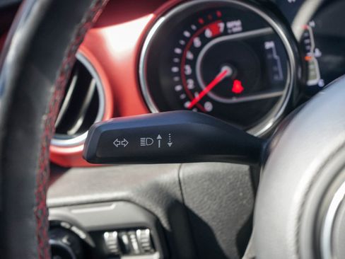 Used 2021 Jeep Wrangler Unlimited Rubicon image 21