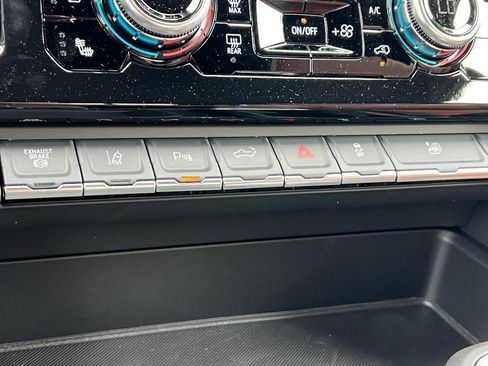 New 2026 GMC Sierra 3500 Denali Ultimate AWD/4WD image 41