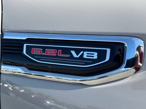 New 2026 GMC Sierra 1500 Denali w/ Denali Reserve Package AWD/4WD image 10