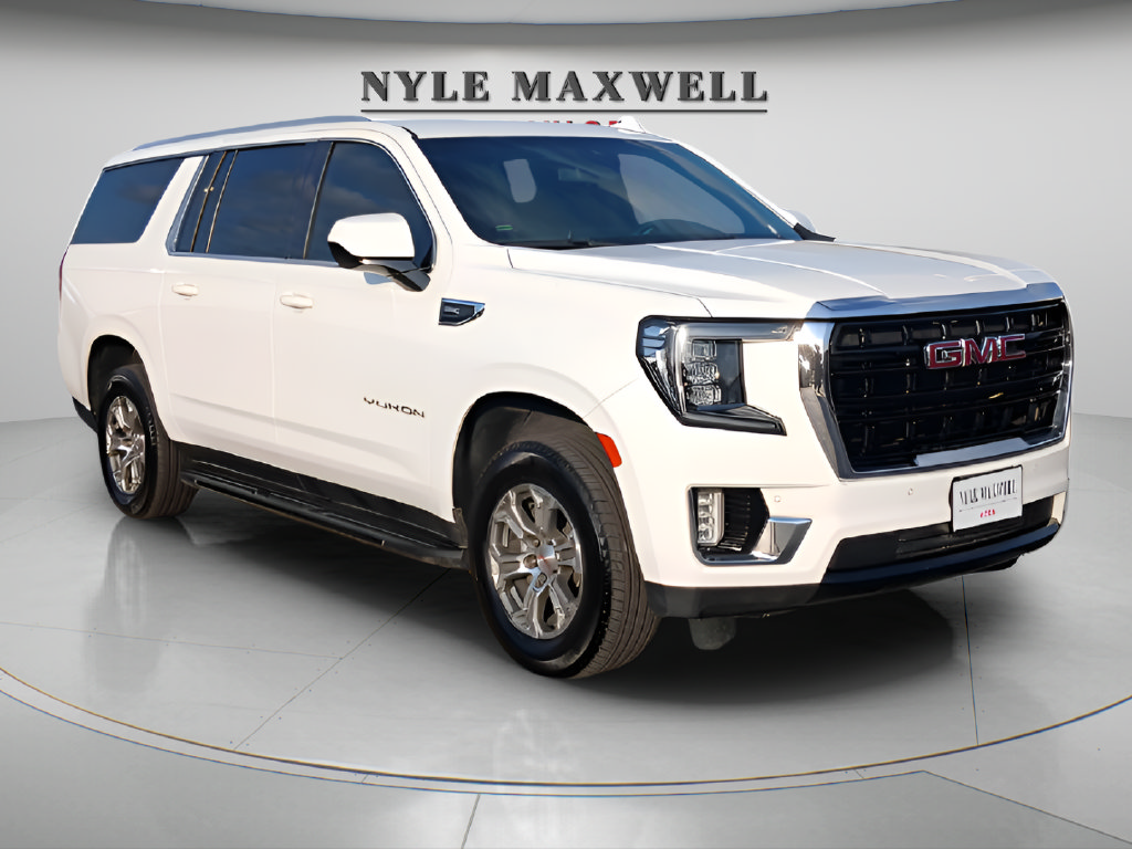 Used 2023 GMC Yukon XL SLE w/ Max Trailering Package AWD/4WD image 2