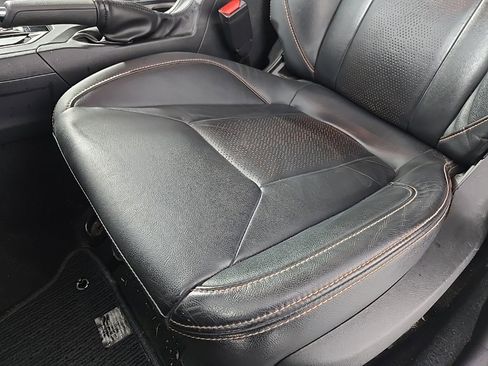 Used 2022 Subaru Crosstrek 2.5i Limited w/ Moonroof Package 2 image 13