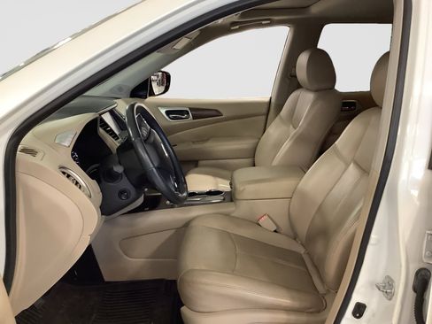 Used 2017 Nissan Pathfinder Platinum FWD image 8