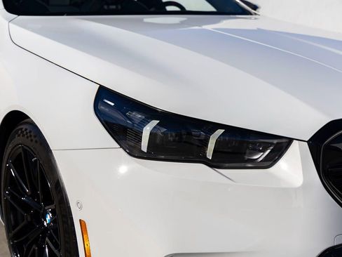 New 2026 BMW M5 w/ Carbon Package image 10