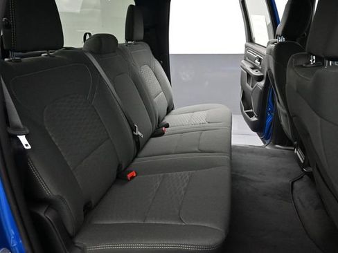 New 2026 RAM 1500 4x4 Crew Cab image 15