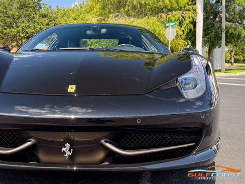 Used 2012 Ferrari 458 Italia Coupe RWD image 3