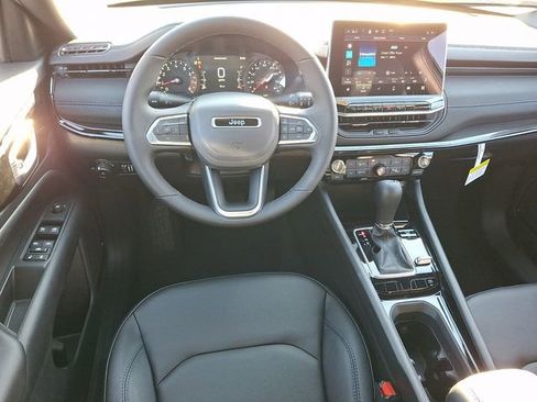 New 2026 Jeep Compass Limited image 9