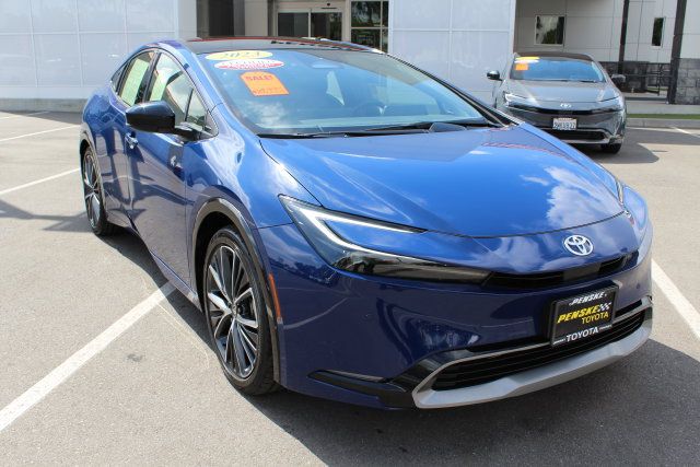 Certified 2023 Toyota Prius XLE FWD image 2