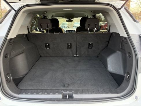 Used 2019 GMC Terrain SLE w/ Driver Convenience Package image 32