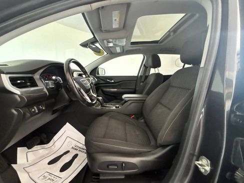 Used 2018 GMC Acadia SLE w/ Driver Alert Package I AWD/4WD image 2