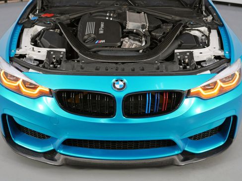 Used 2019 BMW M4 CS w/ Executive Package image 8