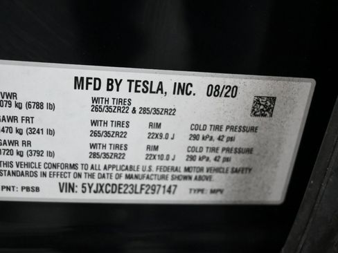 Used 2020 Tesla Model X Long Range image 8