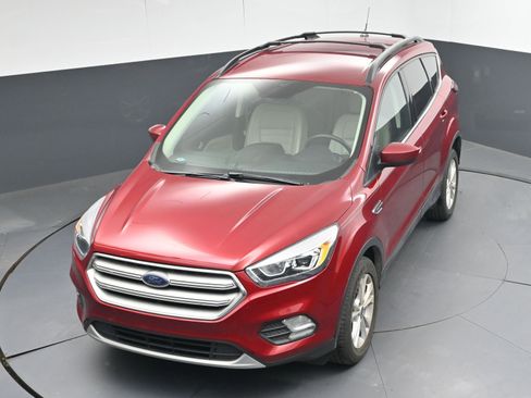 Used 2018 Ford Escape SEL image 30