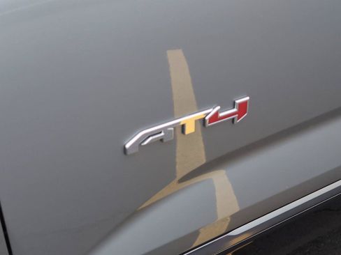 Used 2026 GMC Terrain AT4 w/ Convenience Package III AWD/4WD image 10