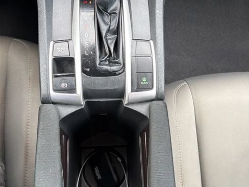 Used 2019 Honda Civic LX image 19