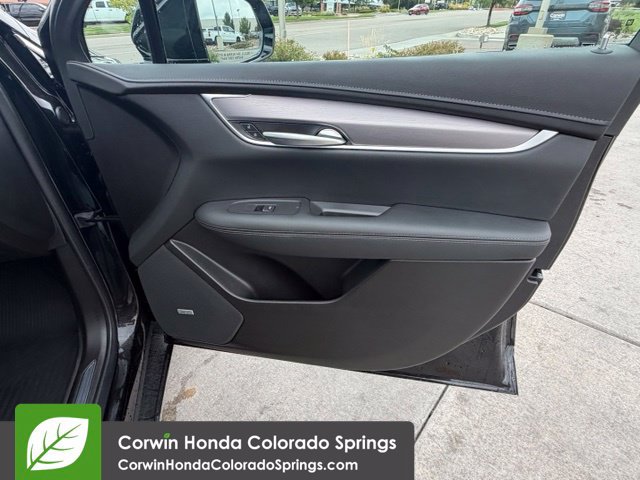 Used 2026 Cadillac XT5 Luxury w/ LPO, Floor Liner Package AWD/4WD image 30