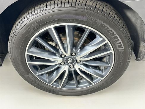 Used 2016 INFINITI QX60 FWD w/ Deluxe Technology Package image 11