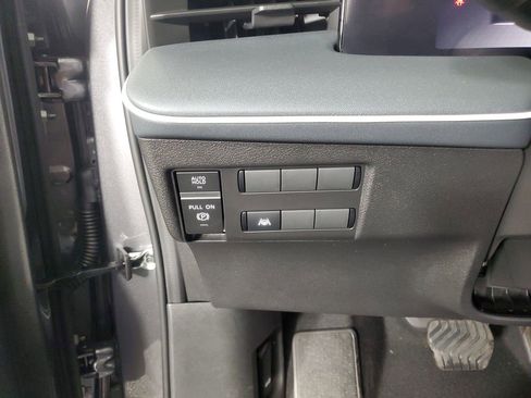 New 2026 Nissan Leaf w/ Floor Mat Package (S+) image 25