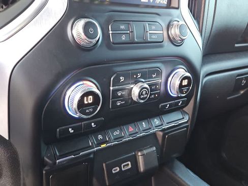 Used 2021 GMC Sierra 1500 Elevation AWD/4WD image 24