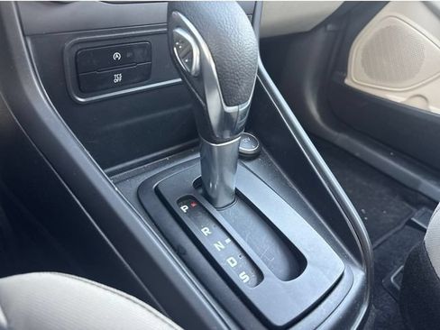 Used 2021 Ford EcoSport S AWD/4WD image 23