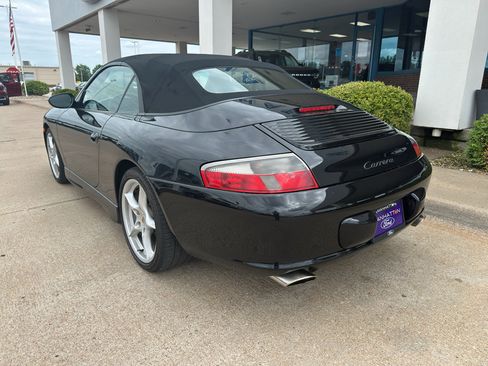 Used 2002 Porsche 911 Carrera RWD image 12