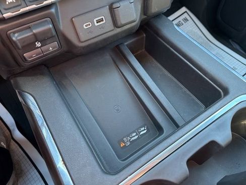 Used 2020 GMC Sierra 1500 SLT w/ SLT Premium Plus Package image 21