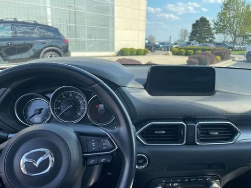 Used 2020 MAZDA CX-5 Touring FWD image 9