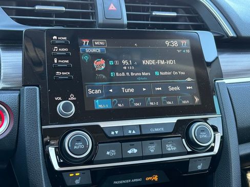 Used 2019 Honda Civic EX image 18