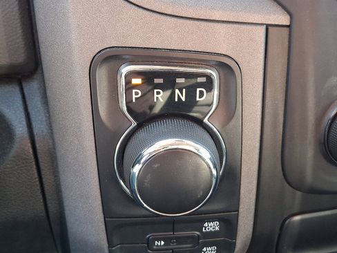 Used 2019 RAM 1500 Express AWD/4WD image 14
