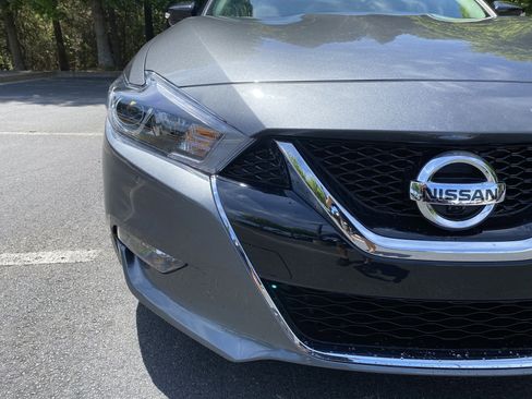 Used 2018 Nissan Maxima Platinum FWD image 13