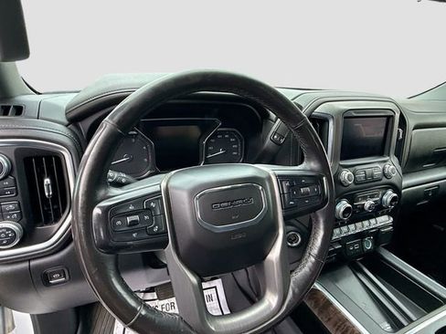 Used 2020 GMC Sierra 3500 Denali w/ Denali Ultimate Package image 12