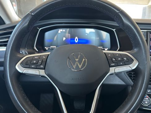 Certified 2024 Volkswagen Jetta SE FWD image 22