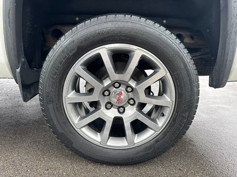 Used 2017 GMC Sierra 1500 Denali AWD/4WD image 28