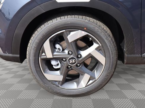 New 2026 Hyundai Venue SEL FWD image 4