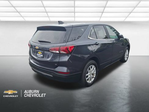 Certified 2022 Chevrolet Equinox LT FWD image 3