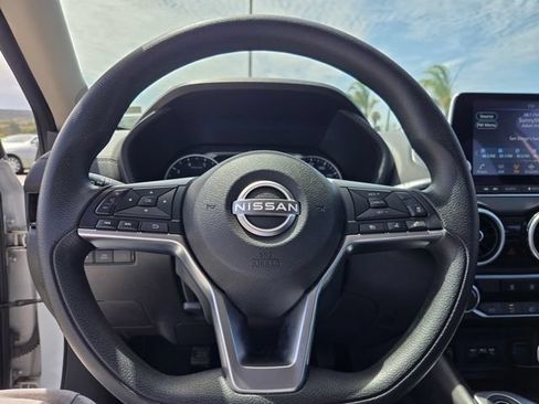 Used 2024 Nissan Sentra SV FWD image 19