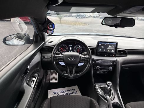 Used 2020 Hyundai Veloster N w/ Performance Package FWD image 14