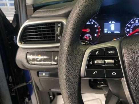 Used 2019 Kia Sorento FWD image 13