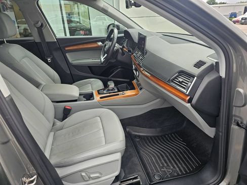 Used 2023 Audi Q5 2.0T Premium Plus AWD/4WD image 44