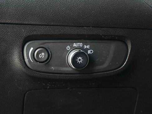 Used 2024 Buick Encore GX Preferred FWD image 39