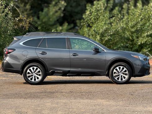 Certified 2021 Subaru Outback Premium w/ Popular Package #1 AWD/4WD image 8