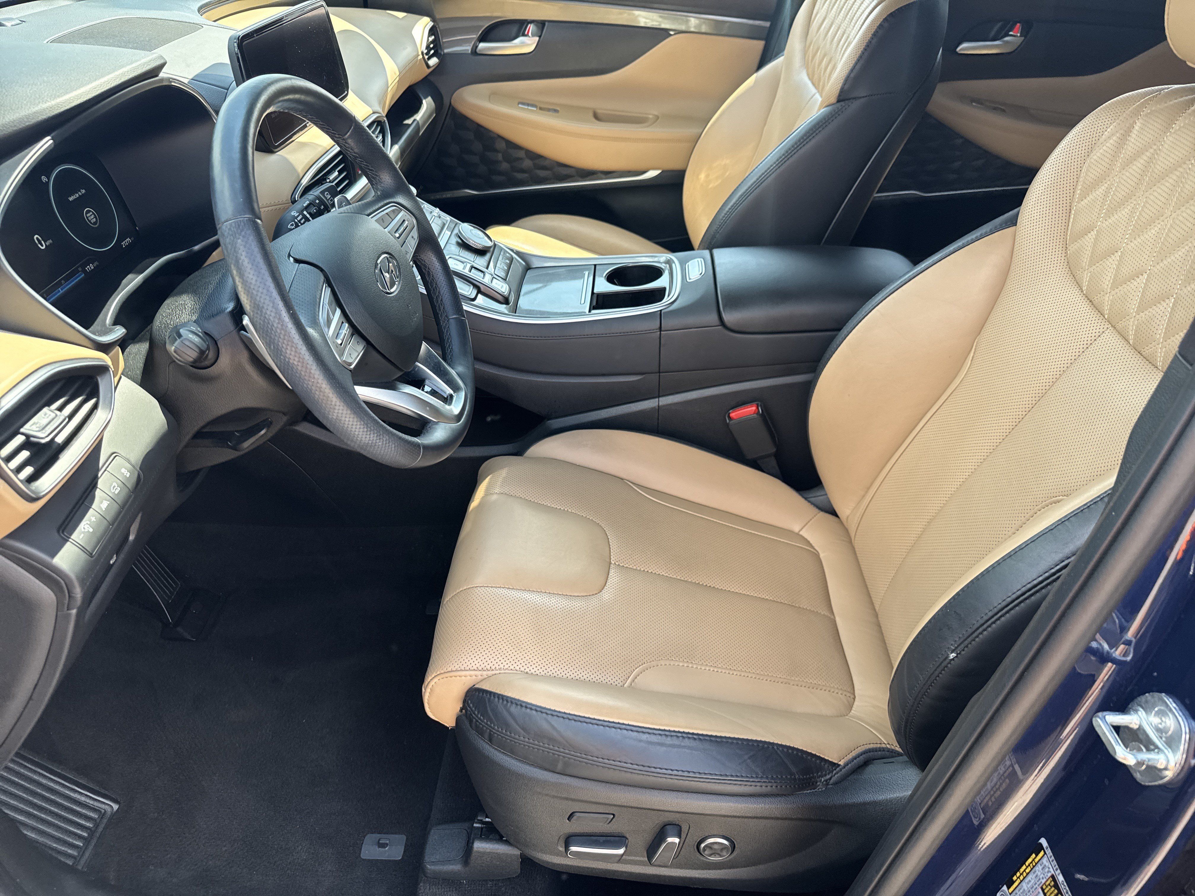 Used 2023 Hyundai Santa Fe Calligraphy FWD image 5