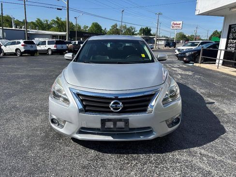 Used 2013 Nissan Altima 2.5 SL w/ 2.5 Moonroof Pkg image 4