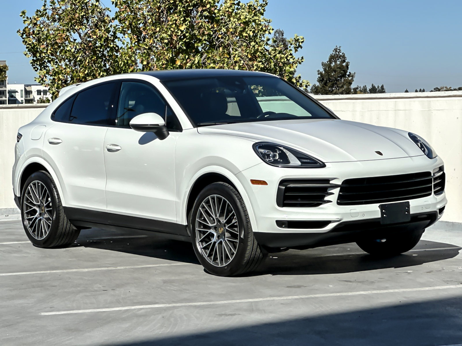 Certified 2021 Porsche Cayenne Coupe AWD/4WD image 11
