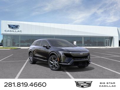 New 2025 Cadillac Optiq Luxury 1