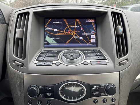 Used 2012 INFINITI G37 x w/ Premium Pkg image 27