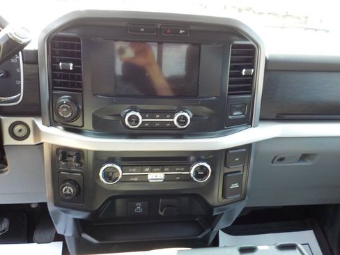 Used 2023 Ford F150 XLT w/ Equipment Group 301A Mid RWD image 19