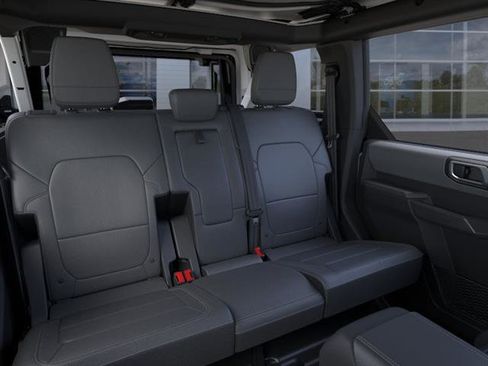 New 2026 Ford Bronco Big Bend w/ Black Appearance Package AWD/4WD image 14