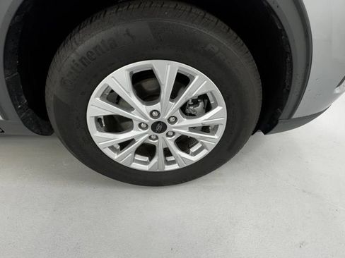 Used 2024 Ford Escape Active AWD/4WD image 9