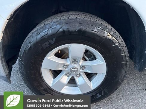 Used 2013 RAM 1500 Classic SLT image 9