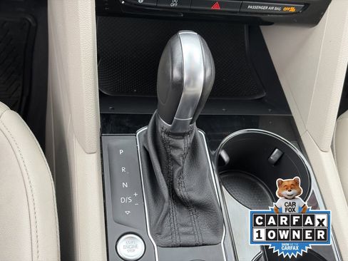 Used 2019 Volkswagen Atlas SEL image 30